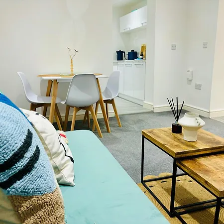 Quays Apartment - Outside Space Gloucester Exterior photo